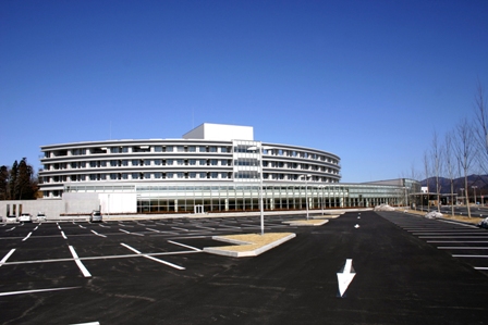市内をはじめ両磐地方の広域基幹病院として大きな役割を果たしている県立磐井病院