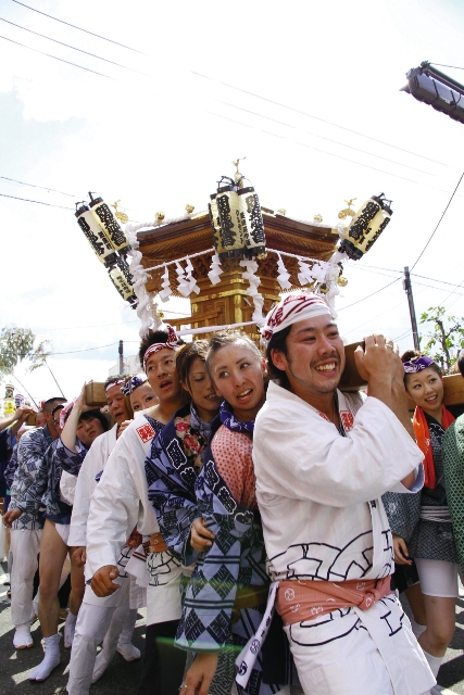 夏まつり最後を盛り上げた大一関神輿祭