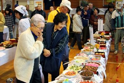 大東・京津畑で「食の文化祭」、900人で賑わう