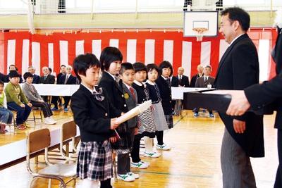 大東・渋民小学校で最後の入学式