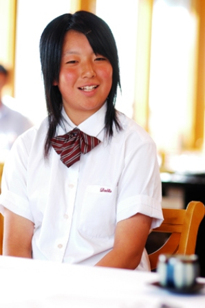 大東高等学校２年 菊池冴子さん 「積極的に行動する気持ちを忘れずに成長していけたらいいなと思います」