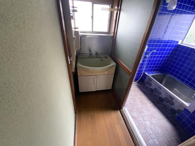 townhouse 〒029-0202　一関市川崎町薄衣字諏訪前