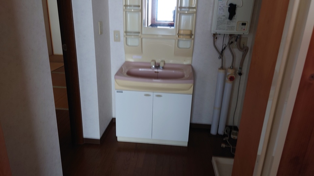 apartment 〒021-0101　一関市厳美町字祭畤
