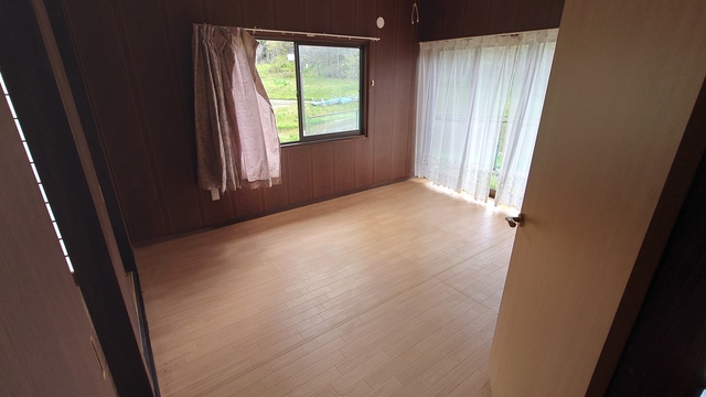 detached 〒029-0803　一関市千厩町千厩