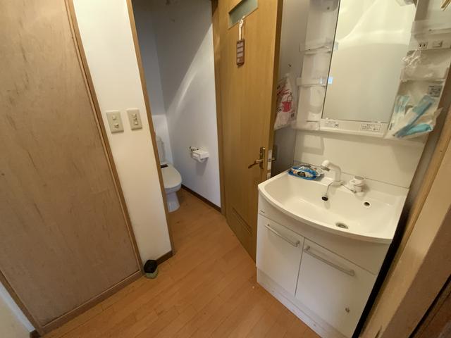 detached 〒029-0802　一関市千厩町小梨