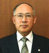 監査委員　岩渕甲治郎氏