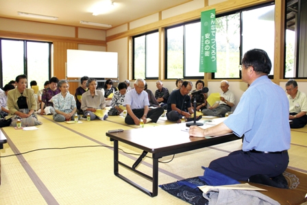 平泉文化と東山和紙のかかわりについて学ぶ会員