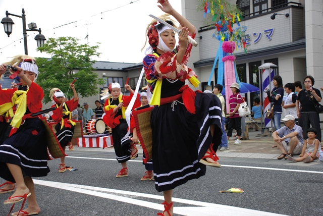 子供たちによる郷土芸能