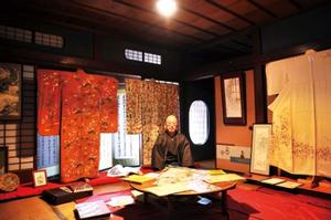 会場には友禅着物展のコーナーも設けられた