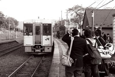 陸中門崎駅