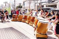 オープンイベントで力強い演奏を披露した一関二高太鼓道場部