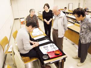 高齢者を対象とした「霜紅大学」