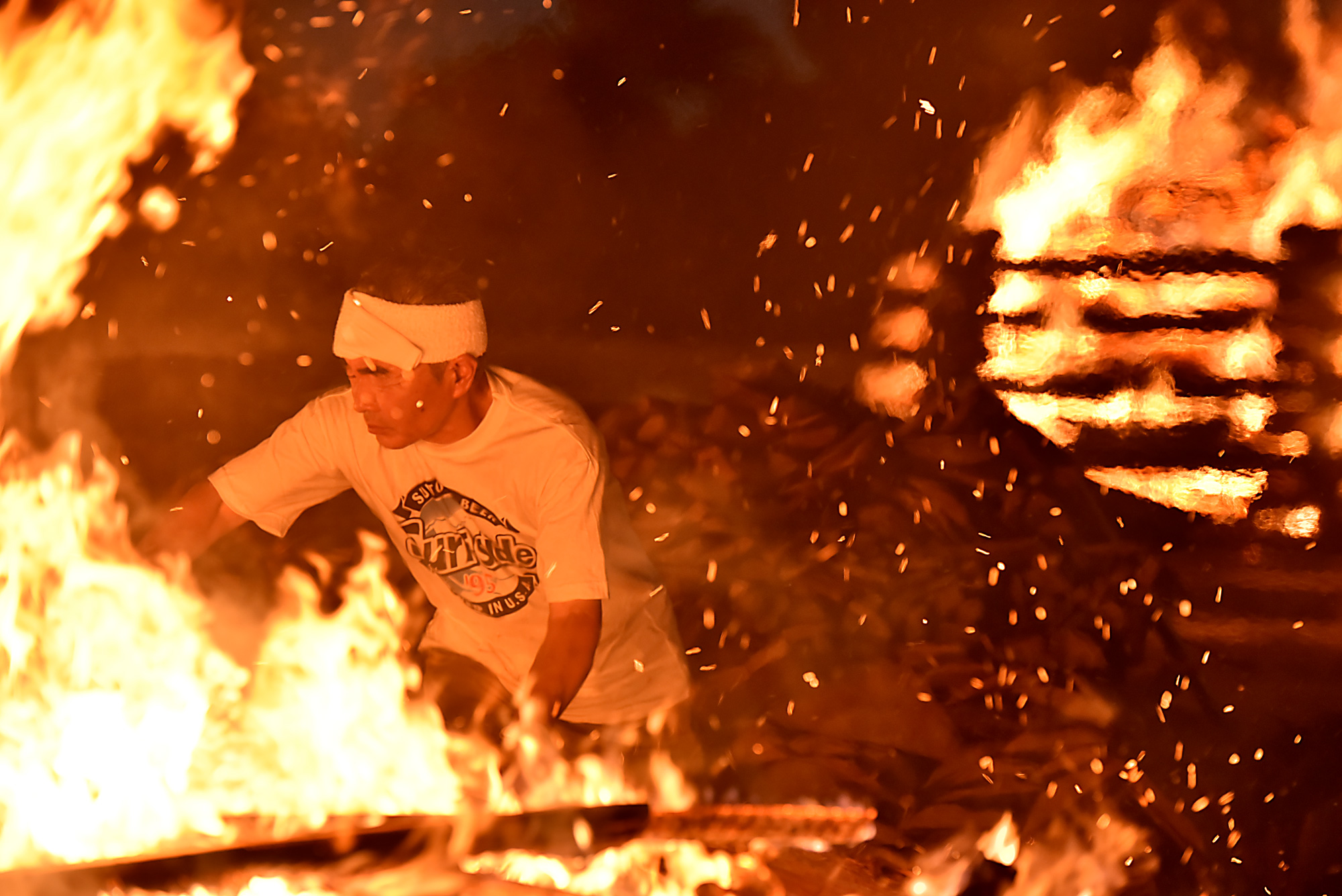 画像　野焼き祭り