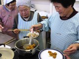 菜種油の風味を生かす調理法を学ぶ料理講習会