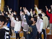4年「ひびけ！ハーモニー」