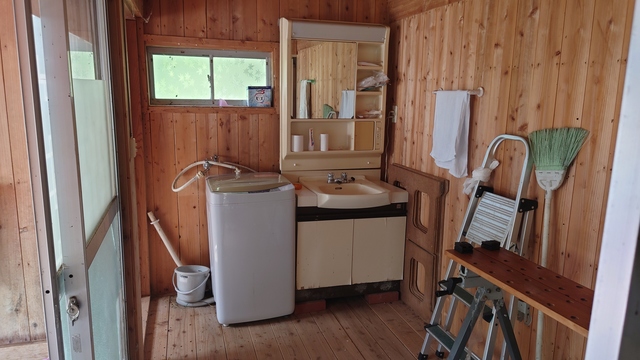 別棟洗面脱衣所