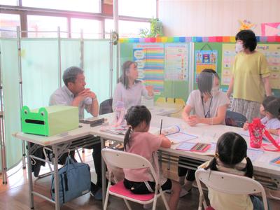 英会話教室（ECCジュニア千厩教室）見学の様子