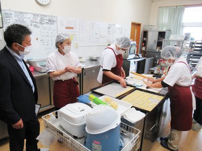 パンの製造の見学