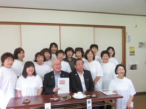 集合写真撮影のようす