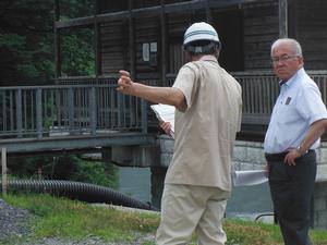 現場視察のようす