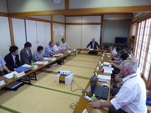 真柴まちづくり協議会役員との懇談のようす