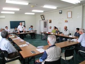 関が丘まちづくり協議会役員との懇談の様子