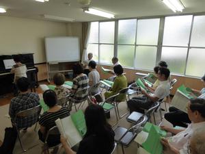 「関が丘歌の集い」の活動視察の様子