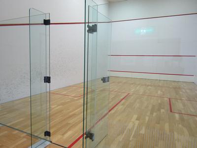 ニコニコドーム スカッシュルーム