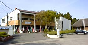 厳美市民センターの外観写真