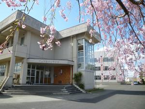 桜町中学校校舎外観