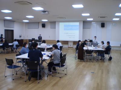 はじめてのケアカフェの写真