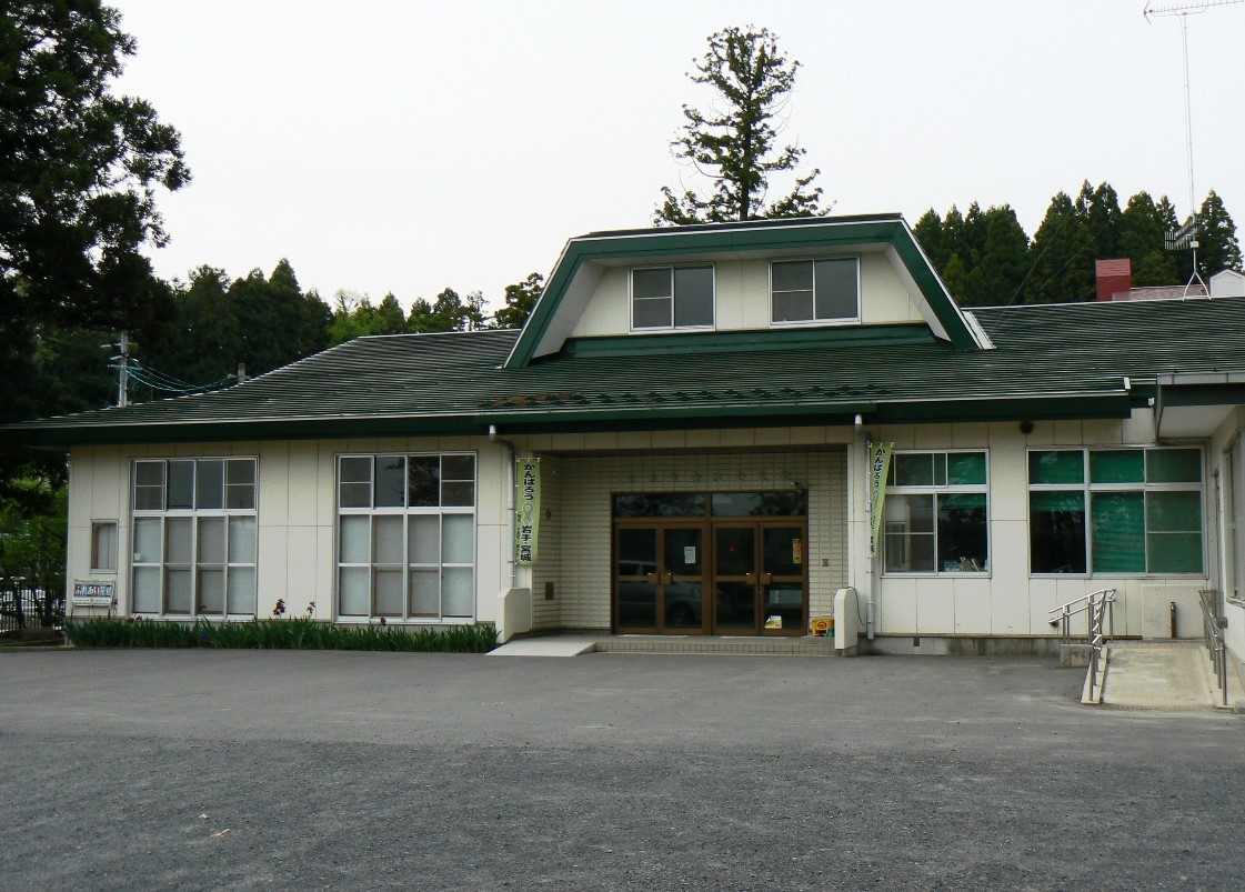 金沢市民センターの外観