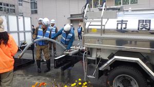 組立式給水タンク