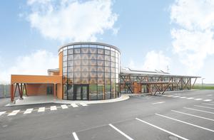 花泉図書館 外観写真