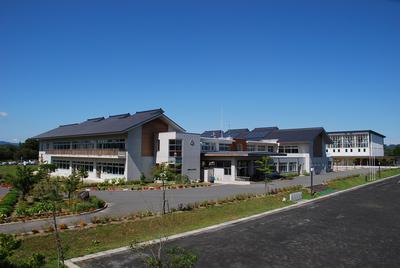 大東中学校校舎外観