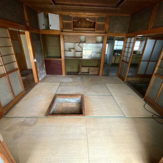 居間