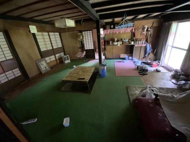 居間