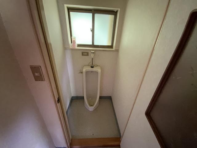 １階男子トイレ