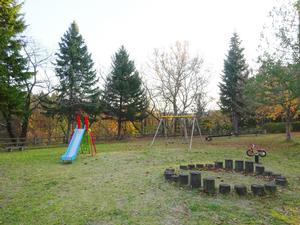 伊勢館公園